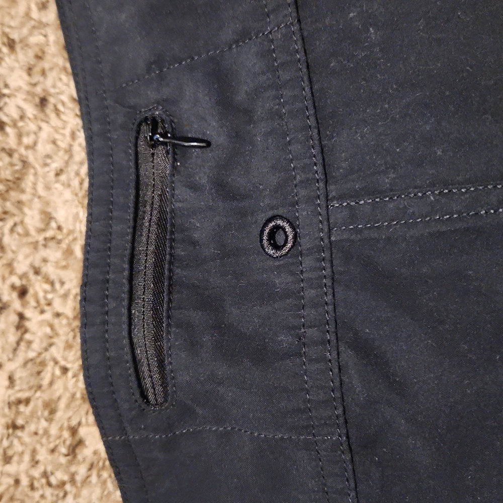 Roxy Black Swim/Board Shorts Size 9 - Picture 6 of 7